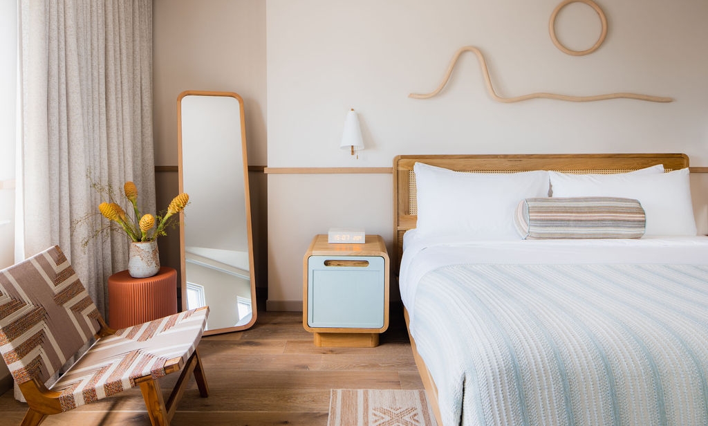 Accessible King Room at Ryder Hotel