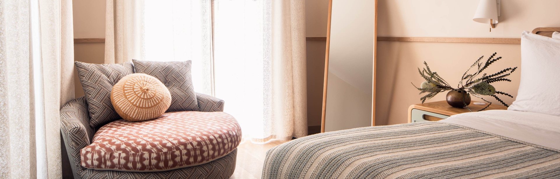 A one bedroom room at The Ryder Hotel